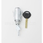 BMW X5 Left door lock cylinder