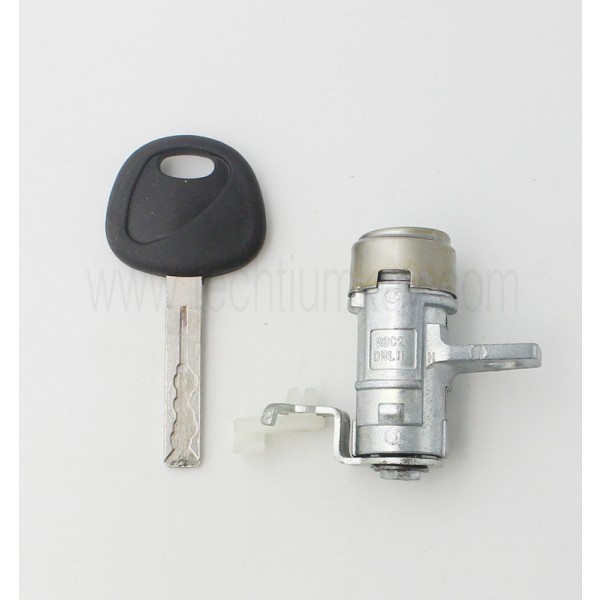 Kia Cerato left door lock